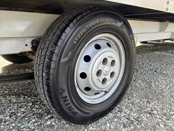 Used 2014 White Ram Base image 54