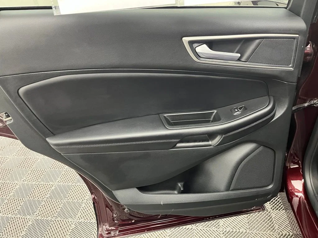Used 2023 Red Ford SEL image 35