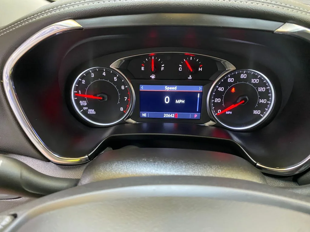Used 2025 Black Chevrolet LT image 34
