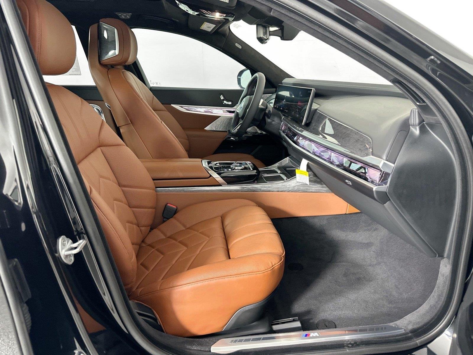 Certified Used 2025 Black Sapphire Metallic BMW M70 image 16