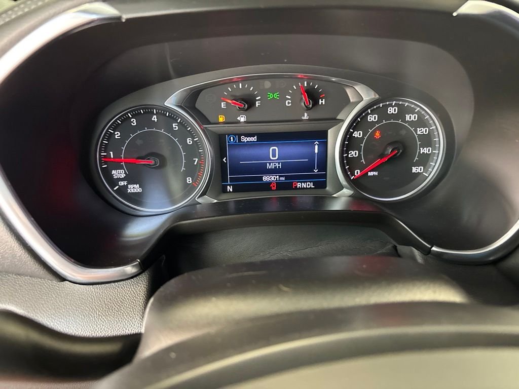 Used 2021 Red Chevrolet LT image 27
