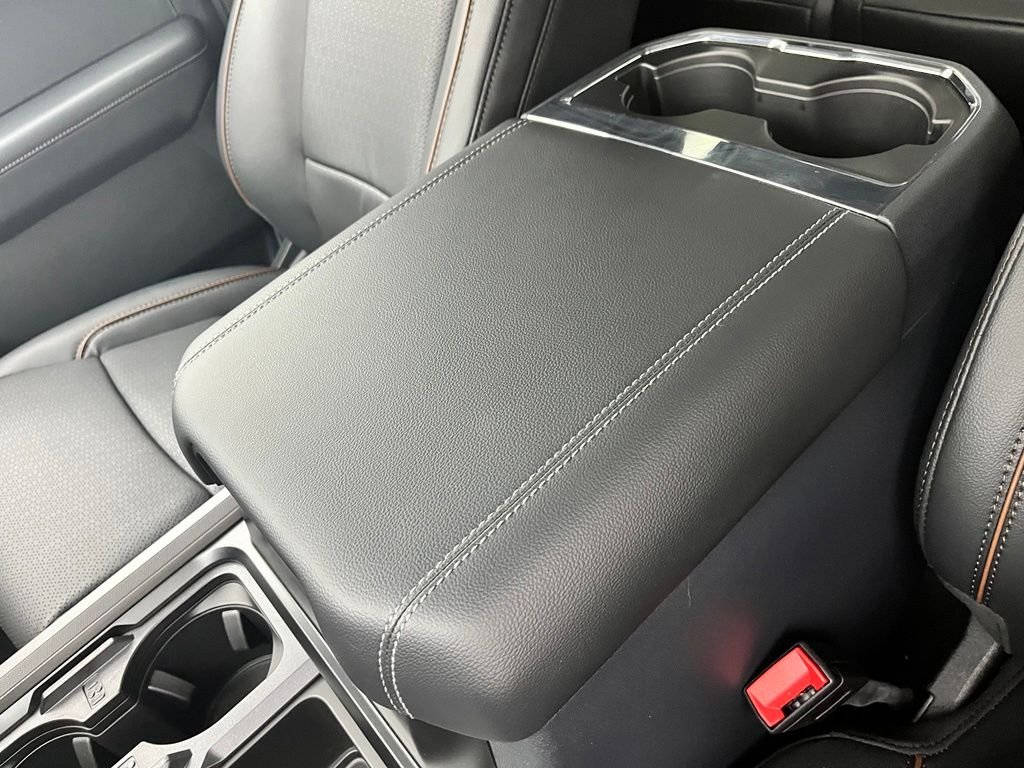 New 2026 Gray Ford Lariat image 30