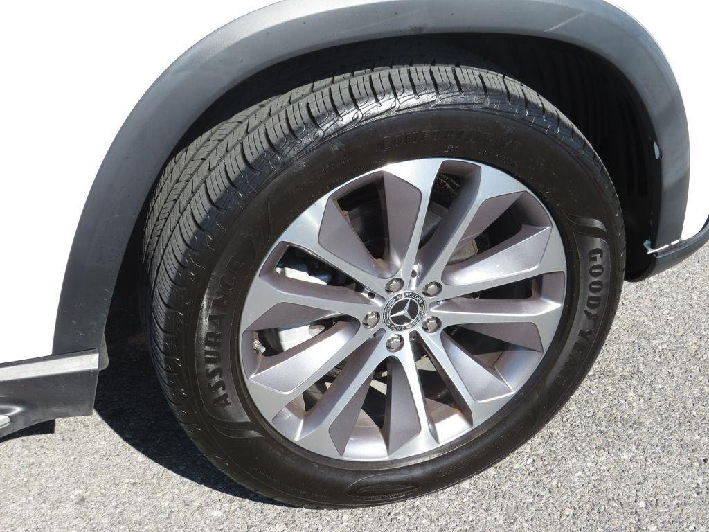 Used 2021 White Mercedes-Benz GLE 350 image 10