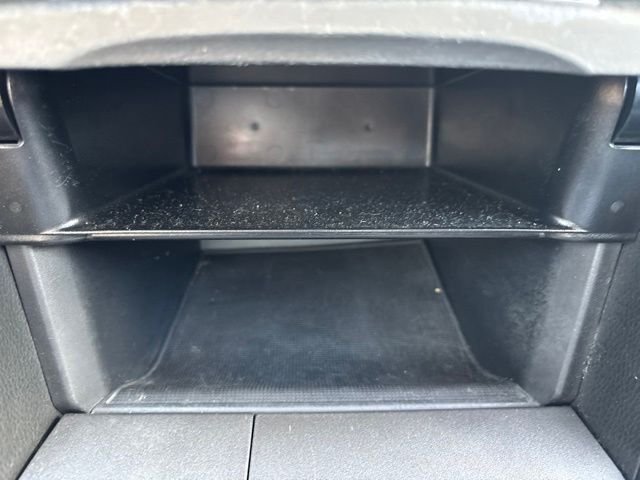 Used 2011 Gray Honda LX image 27