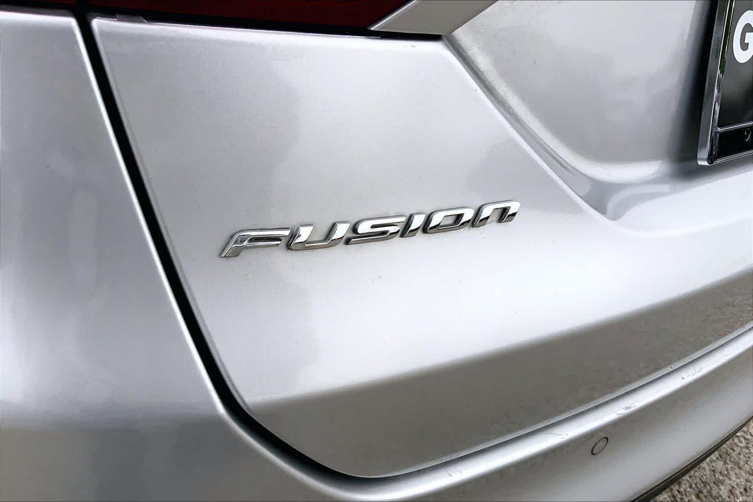 Used 2014 Ingot Silver Metallic Ford Titanium image 30