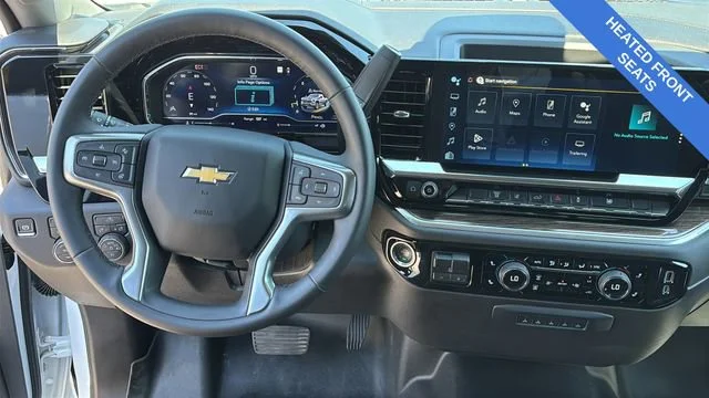 Used 2025 Summit White Chevrolet LT image 10