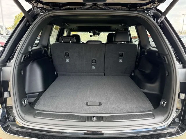 New 2025 Black Jeep Altitude X image 8