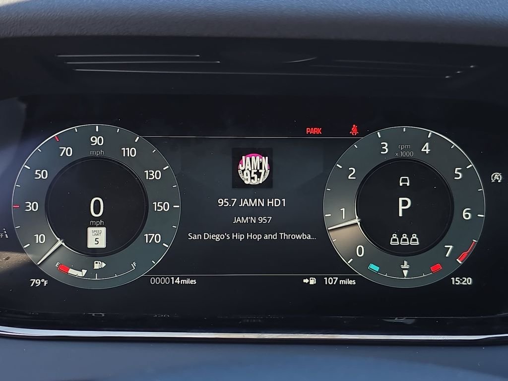 New 2026 Arroios Grey Land Rover S image 19