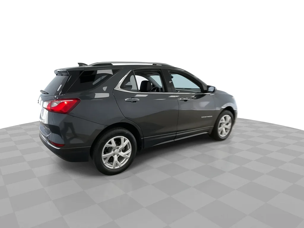 Used 2020 Nightfall Gray Metallic Chevrolet Premier image 9