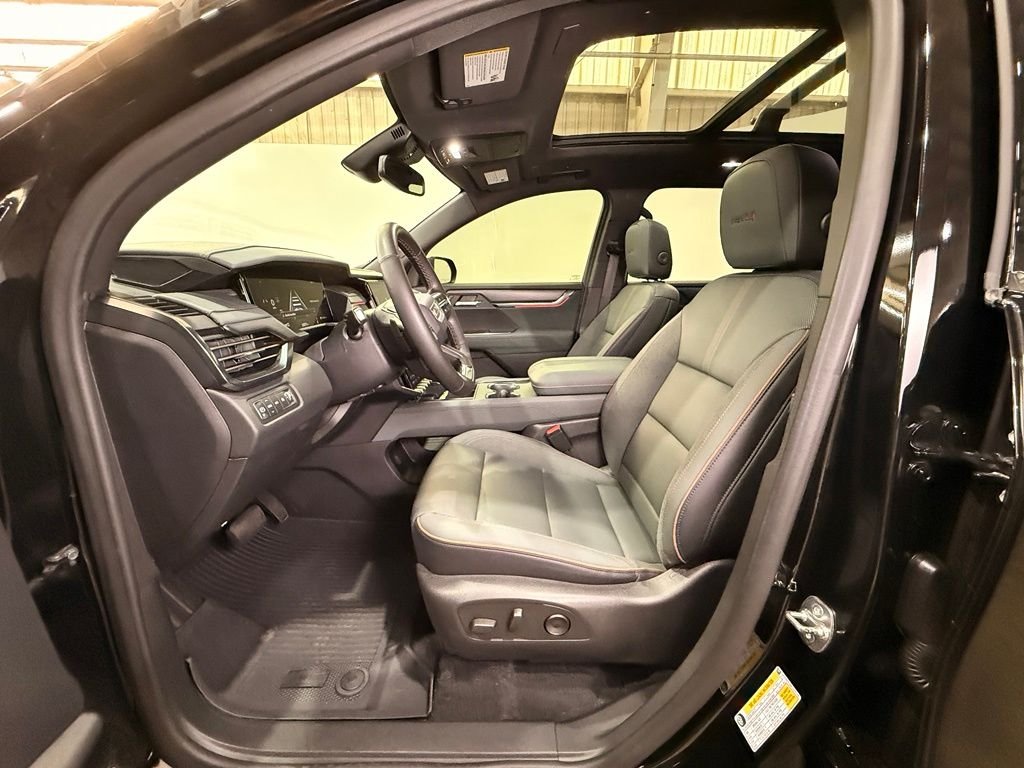 Used 2024 Ebony Twilight Metallic GMC AT4 image 15