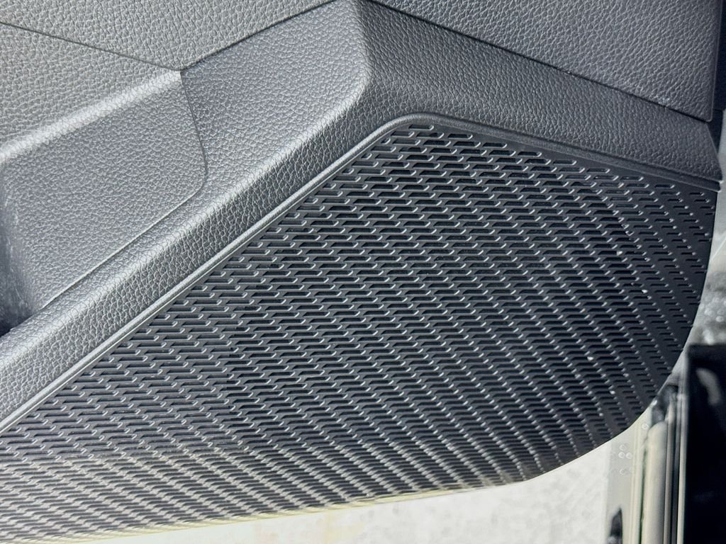2024 Honda Accord Hybrid Touring - Photo 23