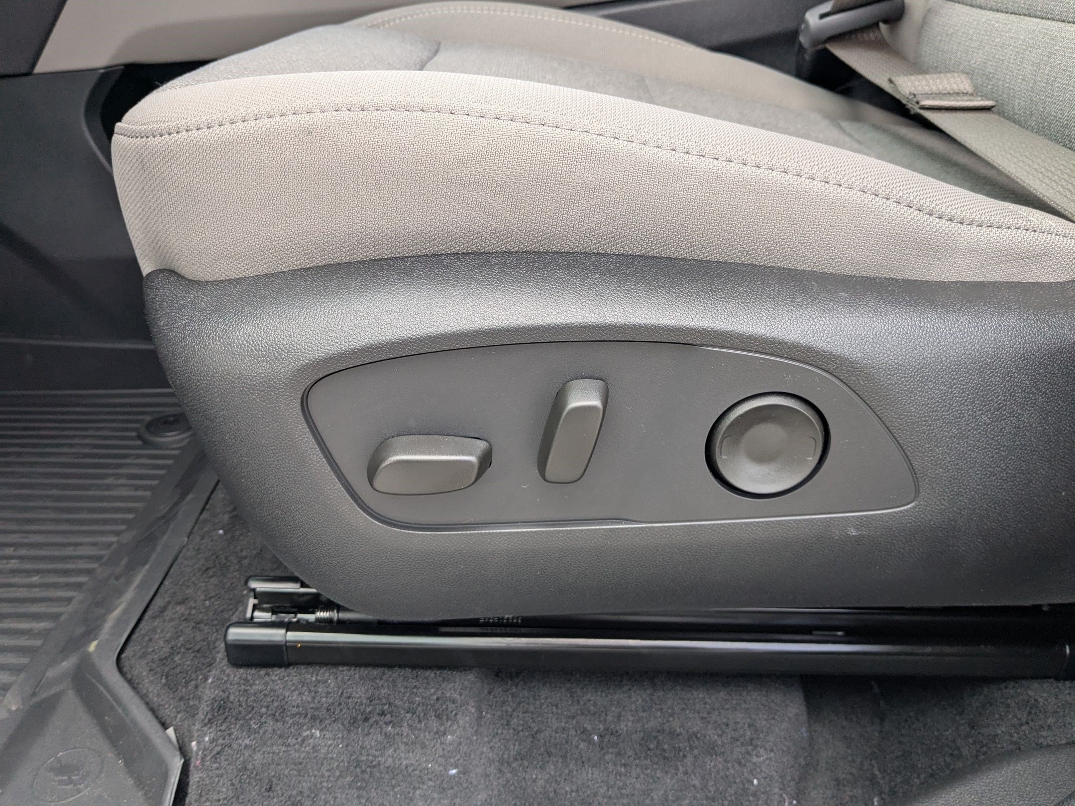 2026 GMC Acadia Elevation - Photo 22
