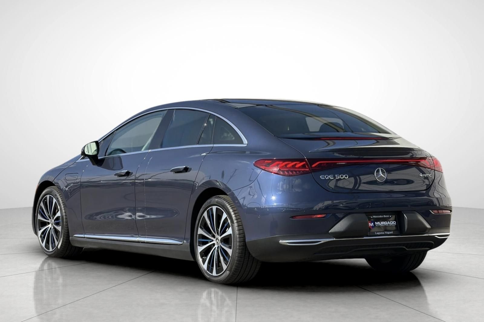 Used 2023 Blue Mercedes-Benz 500 Sedan image 15