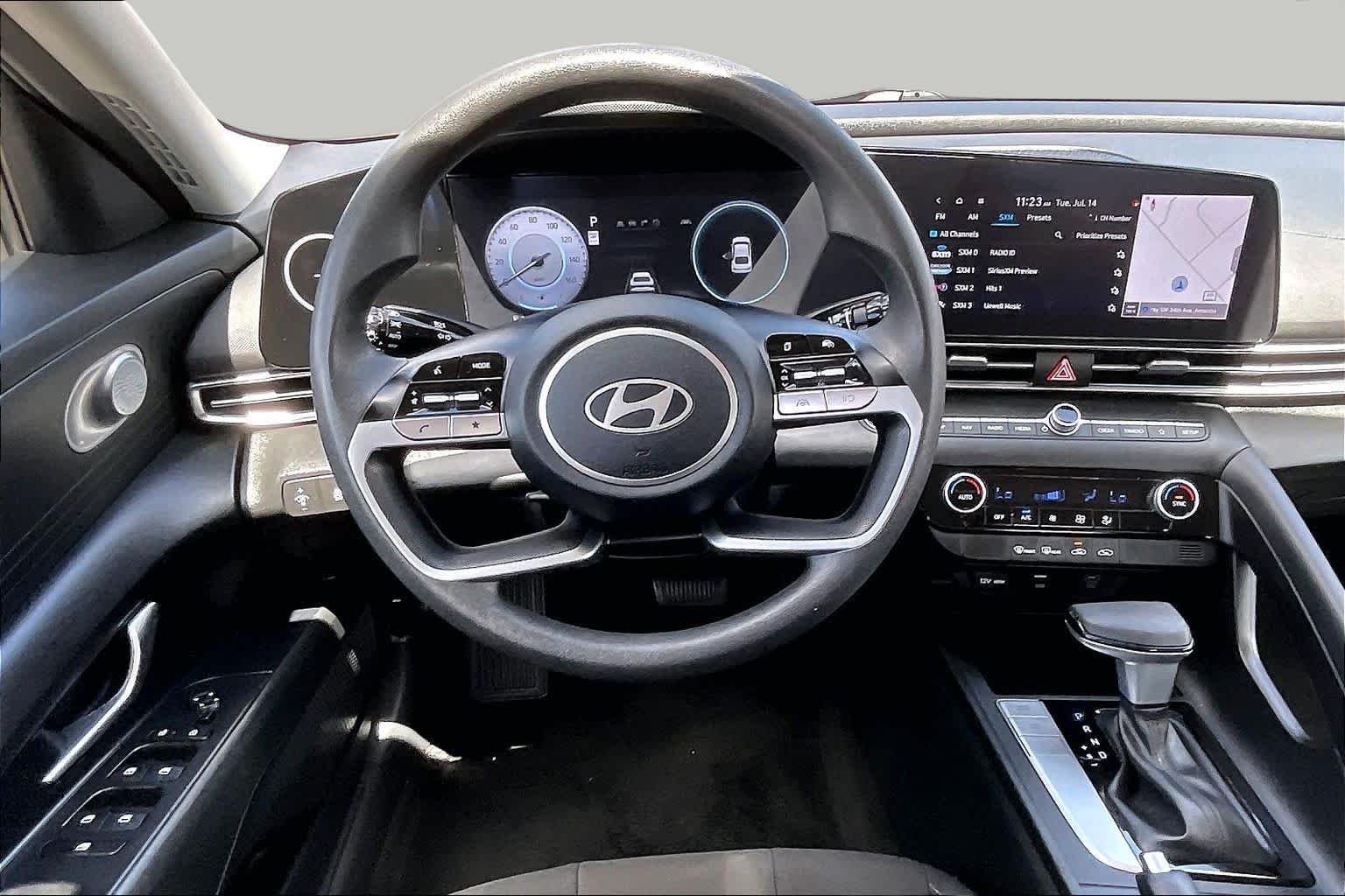 Used 2024 Intense Blue Hyundai SEL image 6