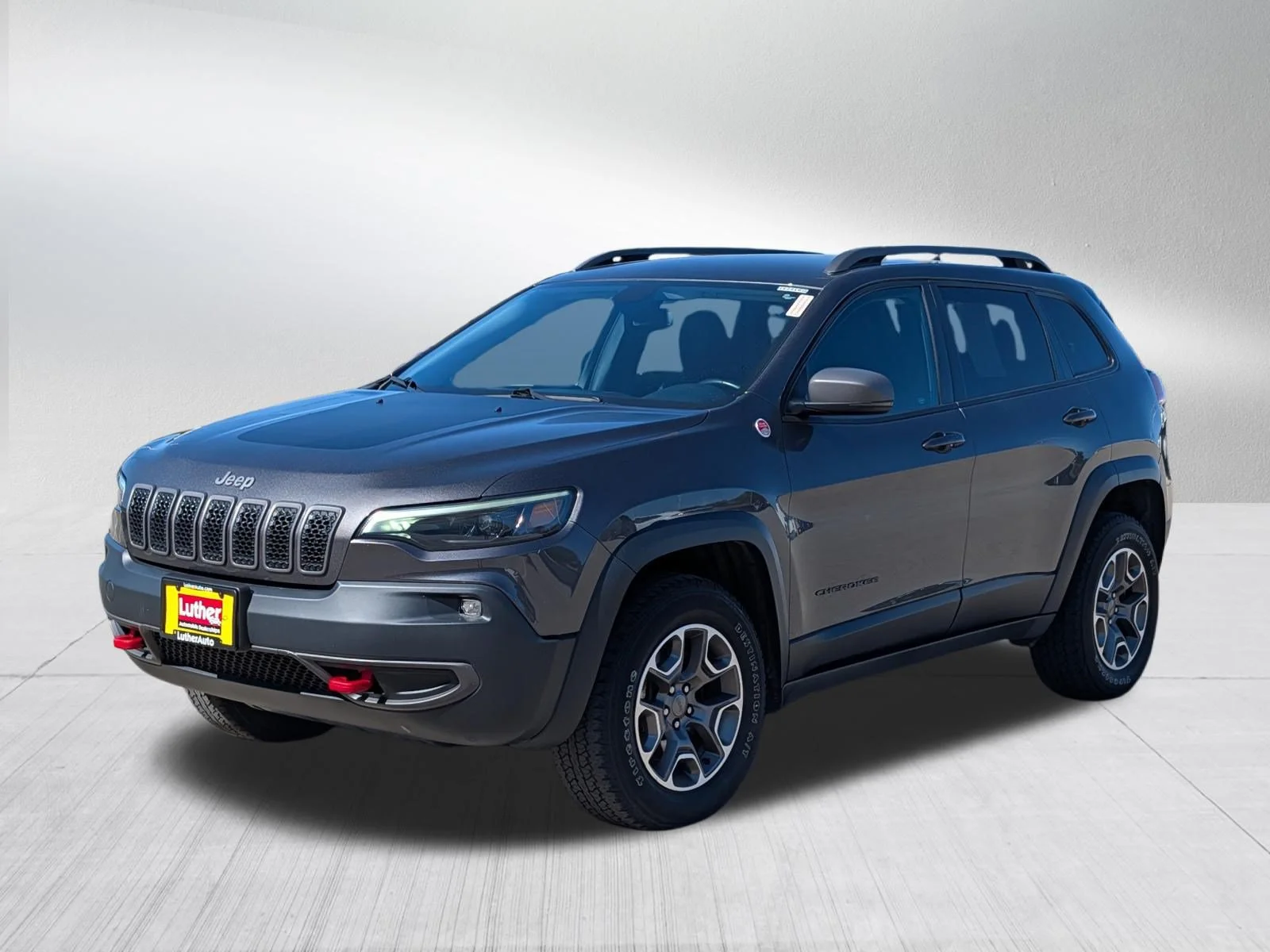 Used 2020 Granite Crystal Metallic Clearcoat Jeep Trailhawk image 3