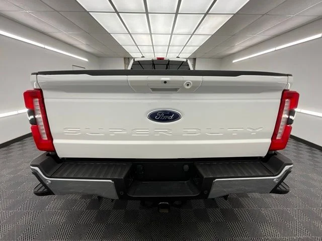 Used 2024 White Ford Lariat image 21