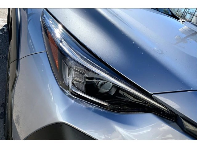 New 2026 ICE SILVER METALLIC Subaru Limited Hybrid image 13