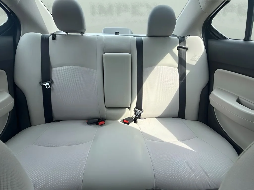 Used 2019 Black Mitsubishi ES image 6
