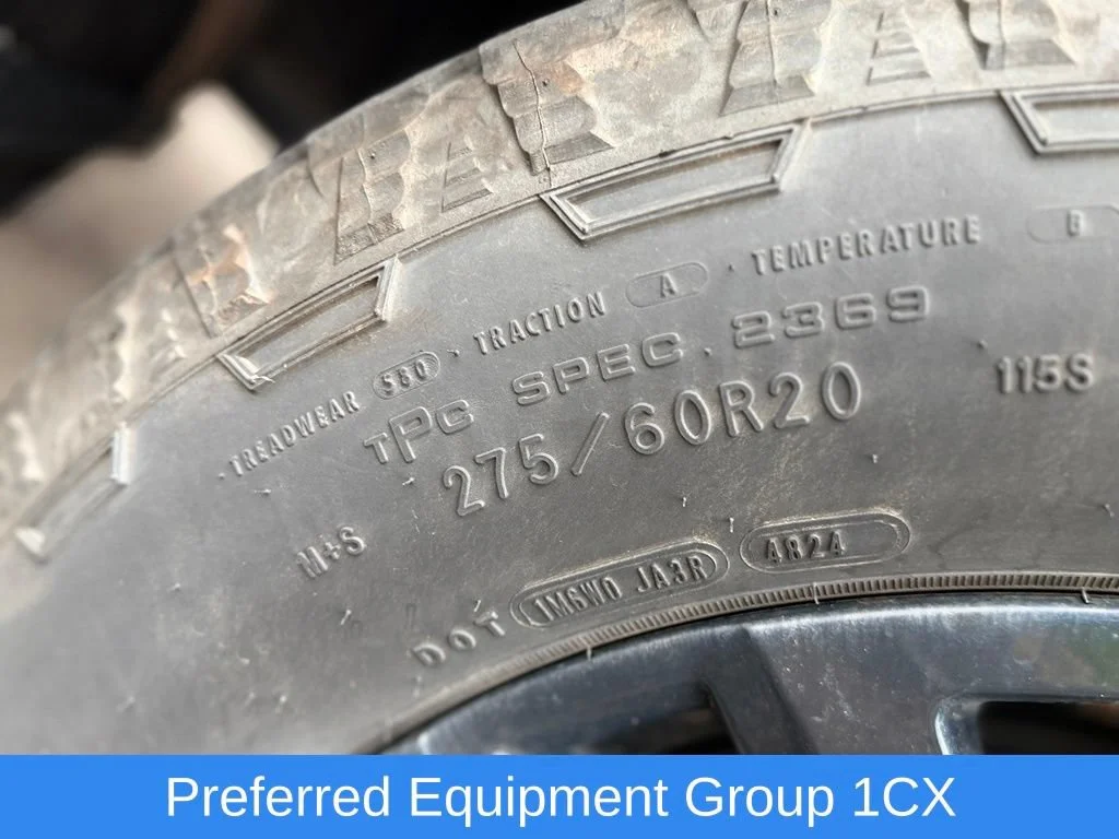 Used 2025 Slate Gray Metallic Chevrolet Custom image 11