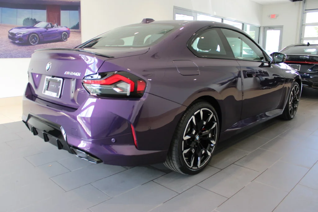New 2027 Thundernight Metallic BMW M240i xDrive image 18