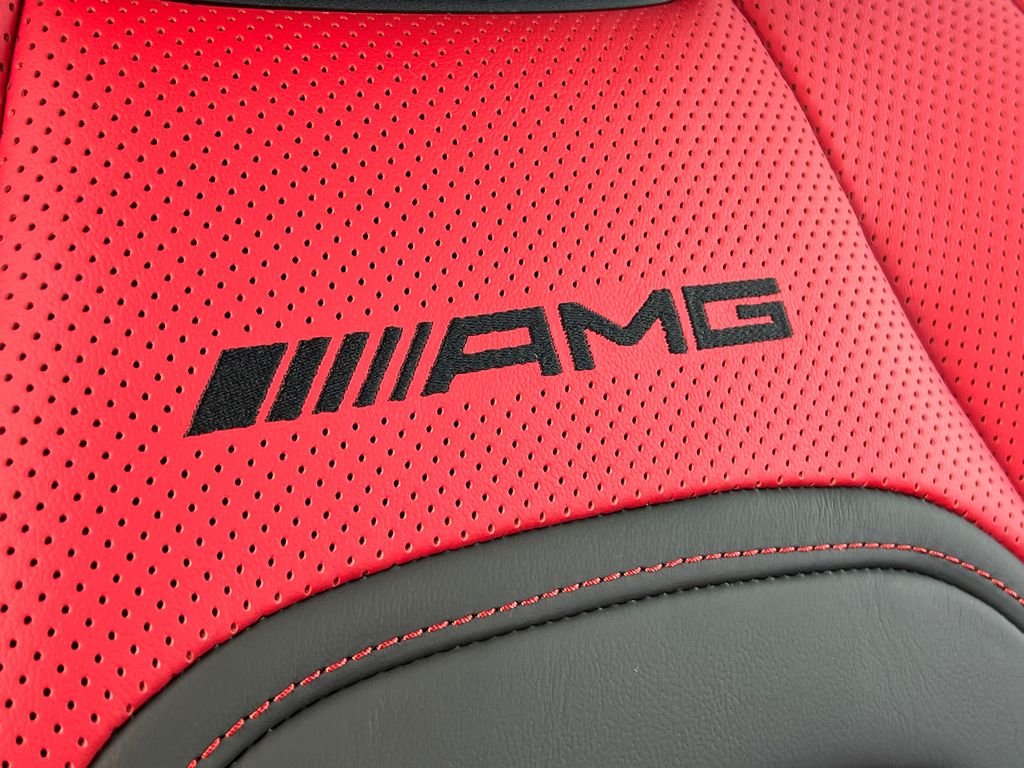New 2027 MANUFAKTUR exclusive graphite grey magno Mercedes-Benz AMG® CLE 53 4MATIC+ Coupe image 25