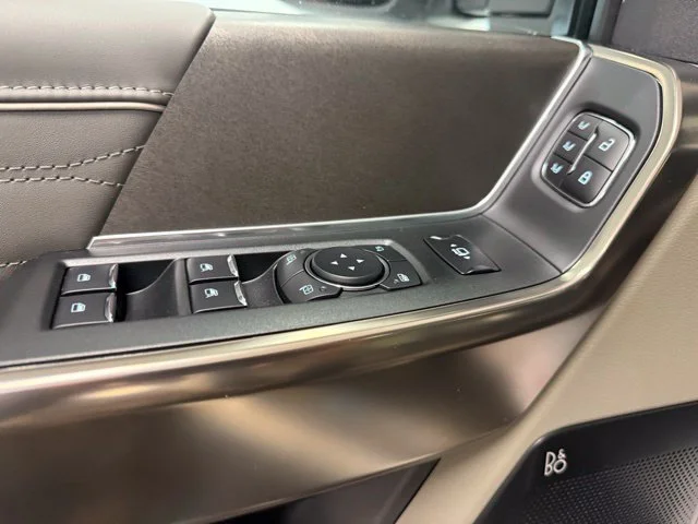 New 2026 Star White Metallic Tri-Coat Ford F-350® Platinum® image 37