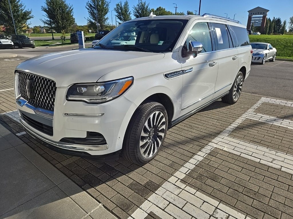 Used 2022 White Metallic Lincoln Black Label image 1