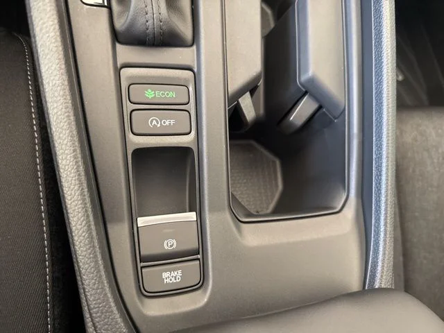 2025 Honda Accord SE - Photo 29