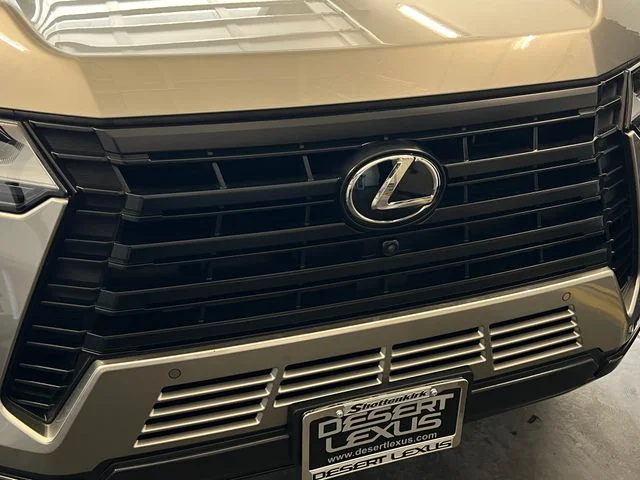Used 2026 Atomic Silver Lexus 550 Luxury+ image 14
