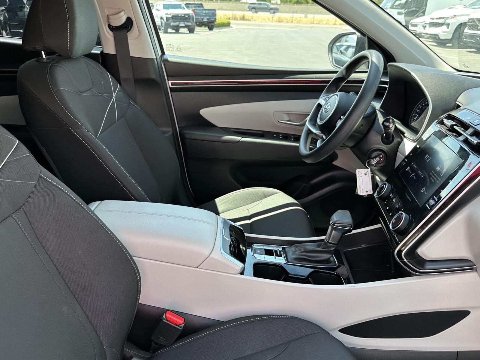 Used 2024 White Hyundai SE image 38
