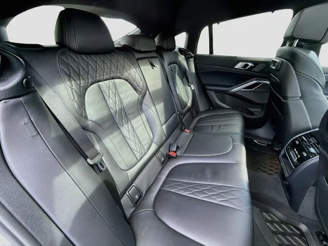 Used 2023 Black BMW xDrive40i image 26