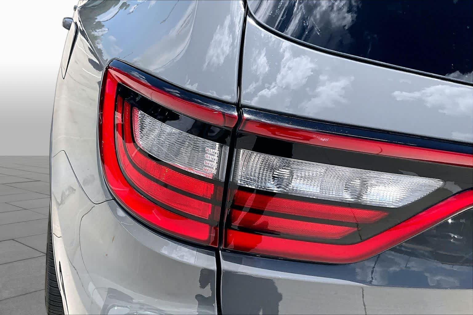 Used 2019 Destroyer Gray Clearcoat Dodge R/T image 27