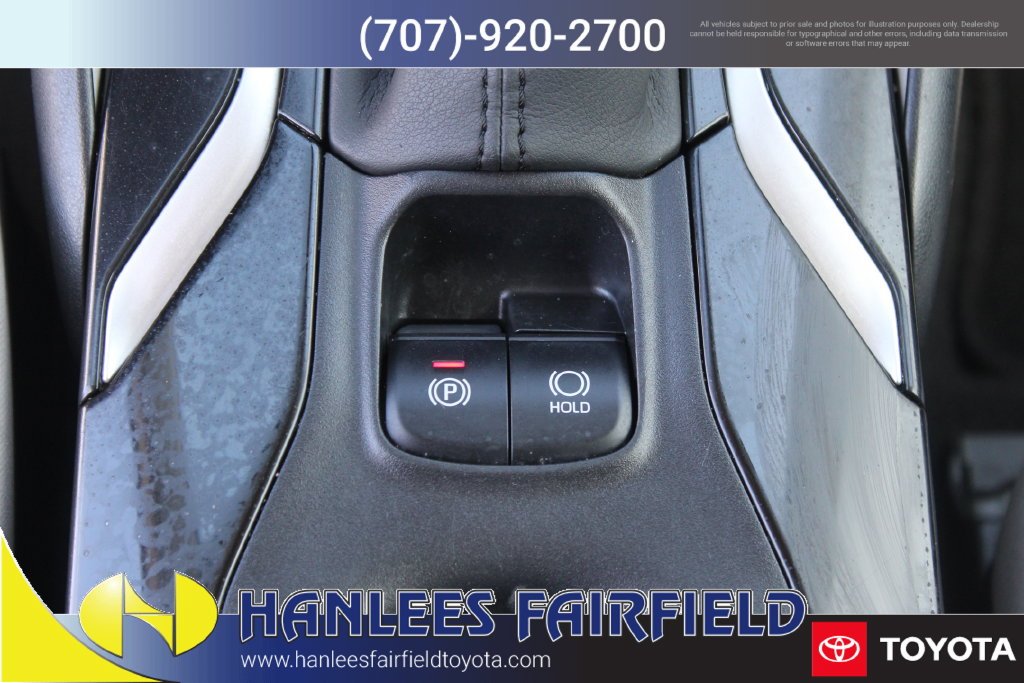 Used 2021 White Toyota LE image 18
