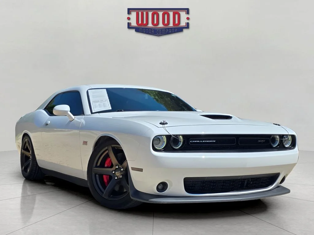 Used 2018 White Knuckle Clearcoat Dodge SRT 392 image 1