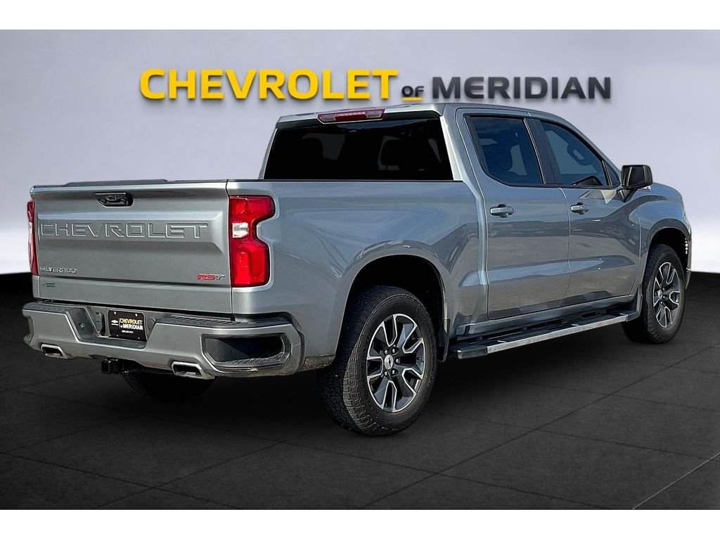 Used 2025 Sterling Gray Metallic Chevrolet RST image 10