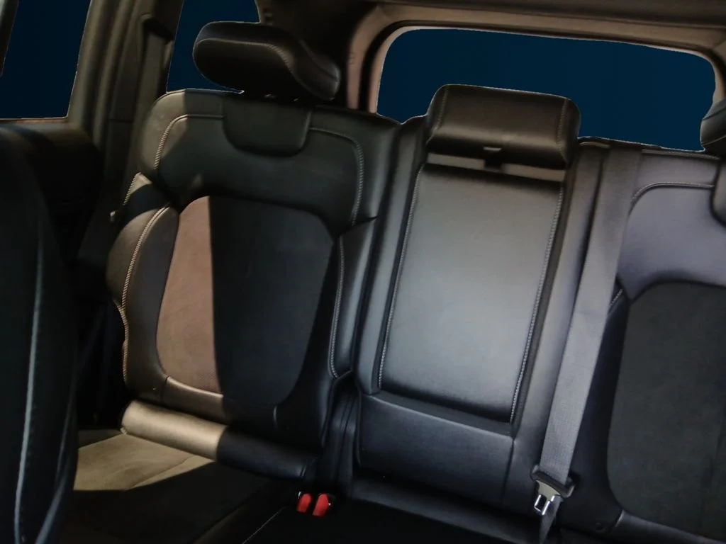 Used 2025 Gray Jeep Altitude X image 16