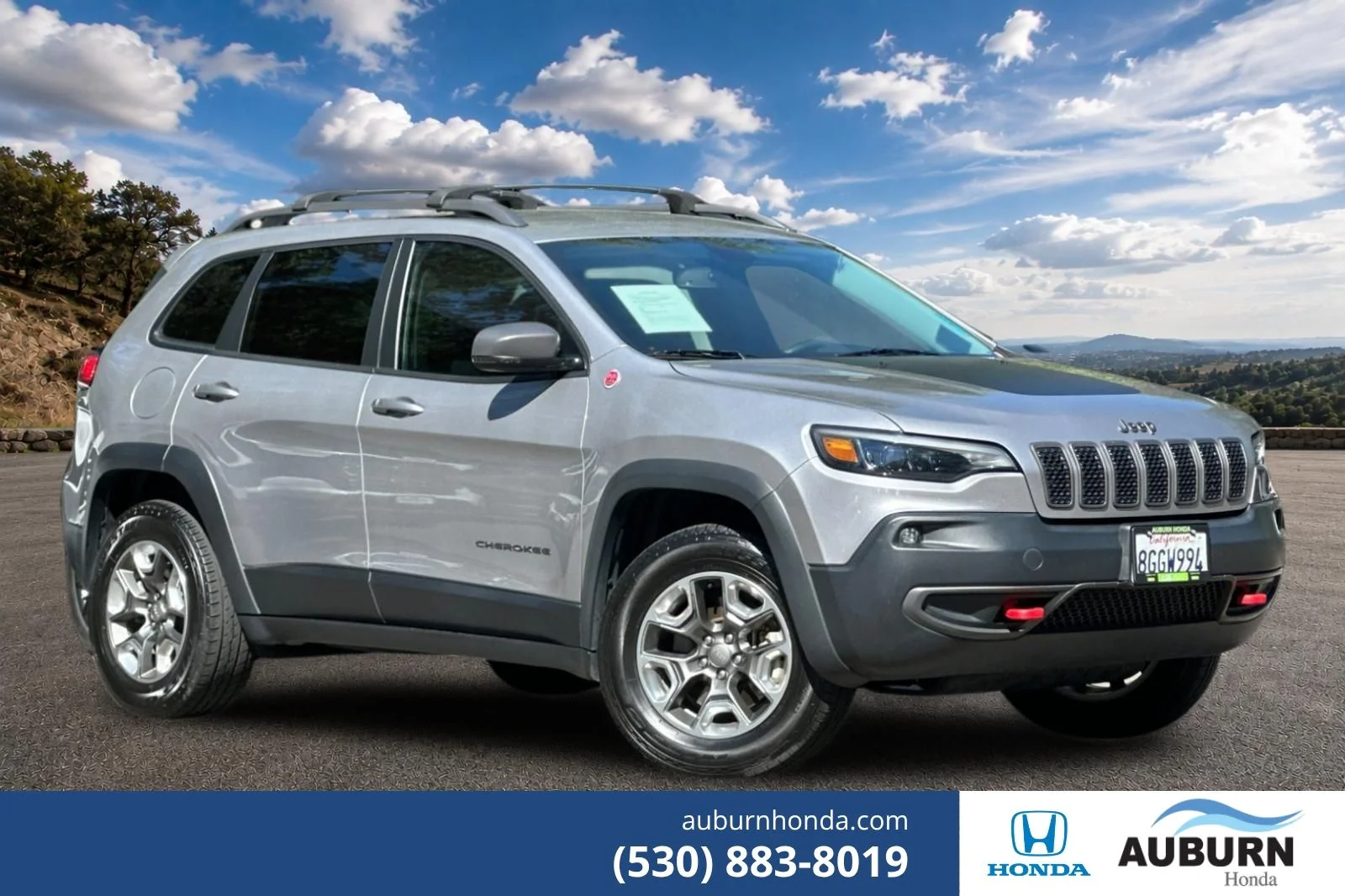 Used 2019 Billet Silver Metallic Clearcoat Jeep Trailhawk image 1