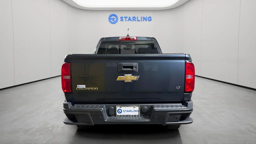 Used 2019 SHADOW GRAY METALLIC Chevrolet 2WD LT image 8