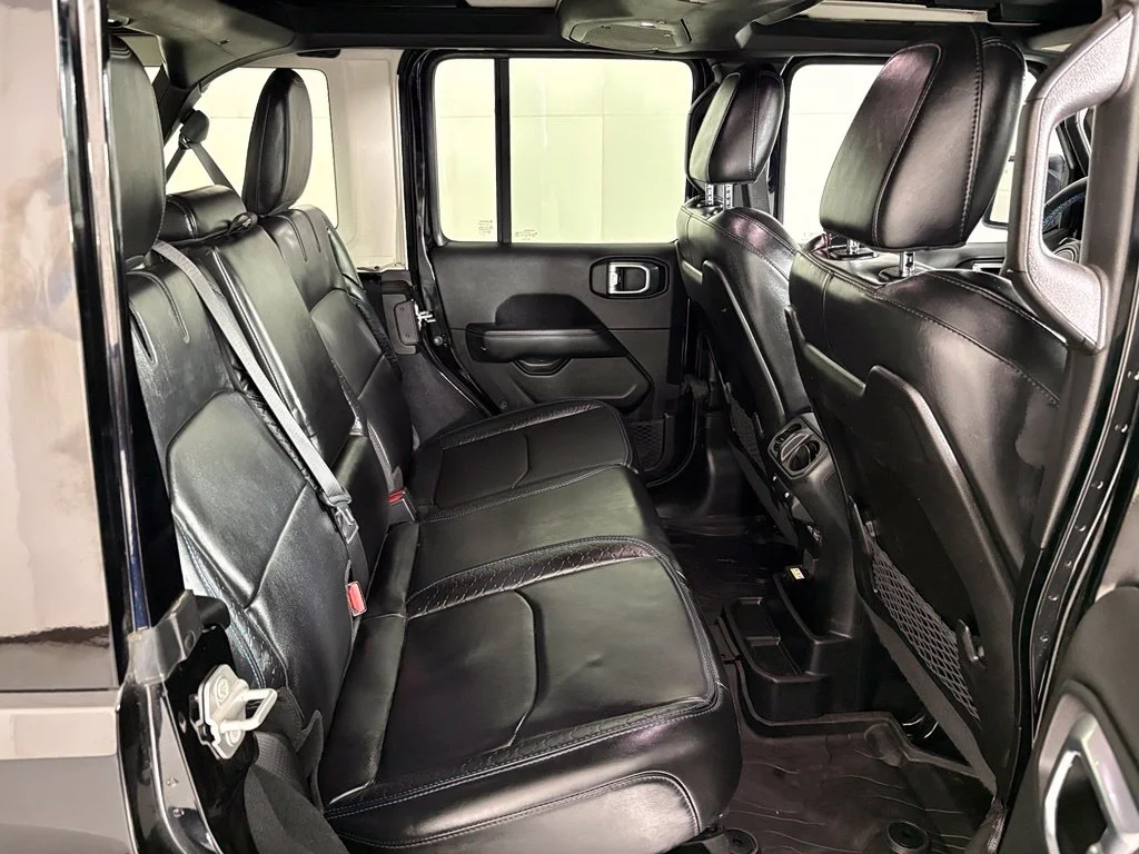 Used 2024 Black Jeep High Altitude 4xe image 40