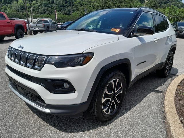 2022 Jeep Compass Limited photo 2