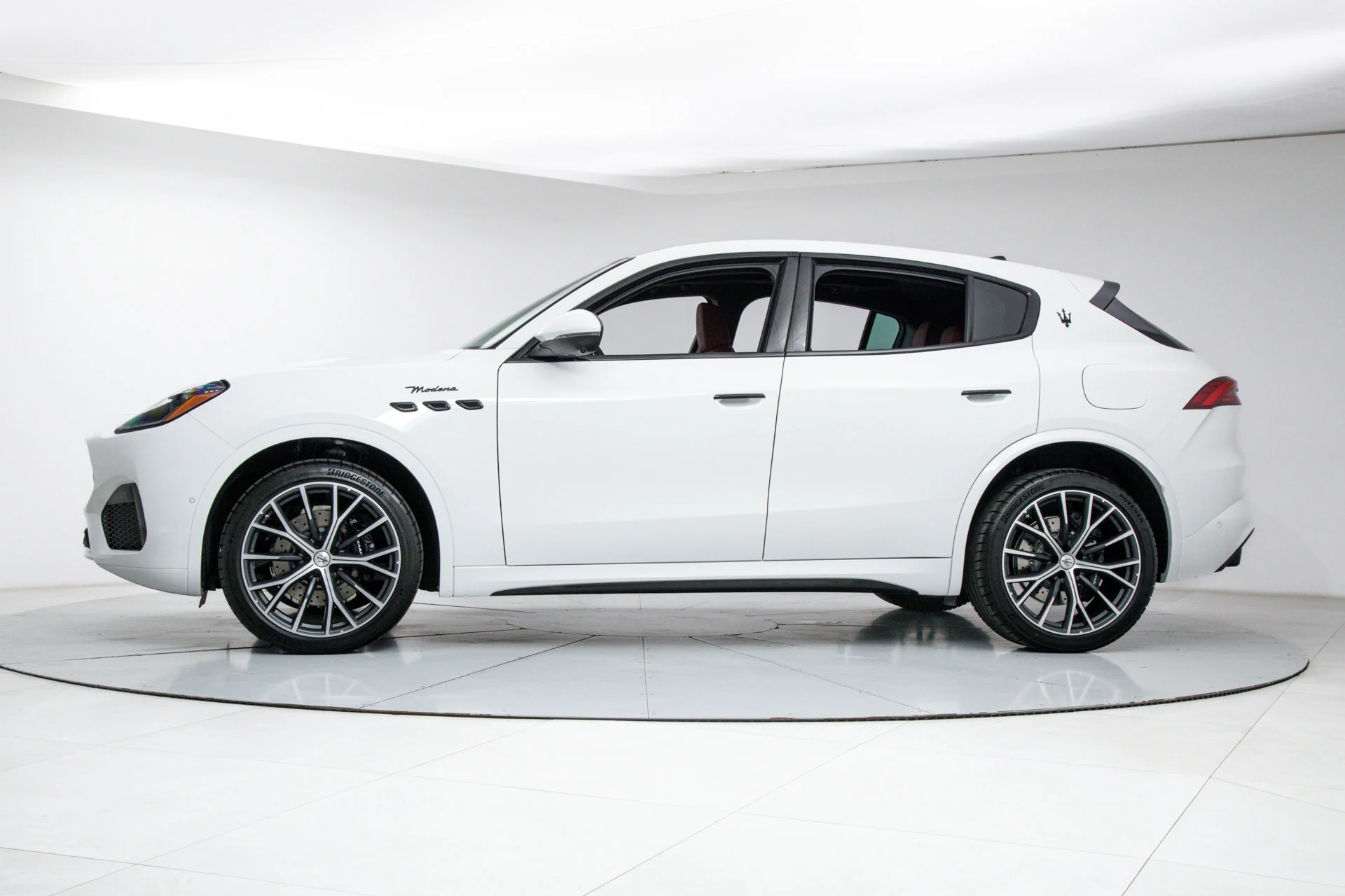 New 2026 White Maserati Modena image 2