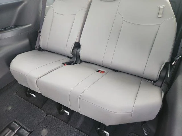New 2026 White Toyota XLE 8 Passenger Front-Wheel Drive Passenger image 21