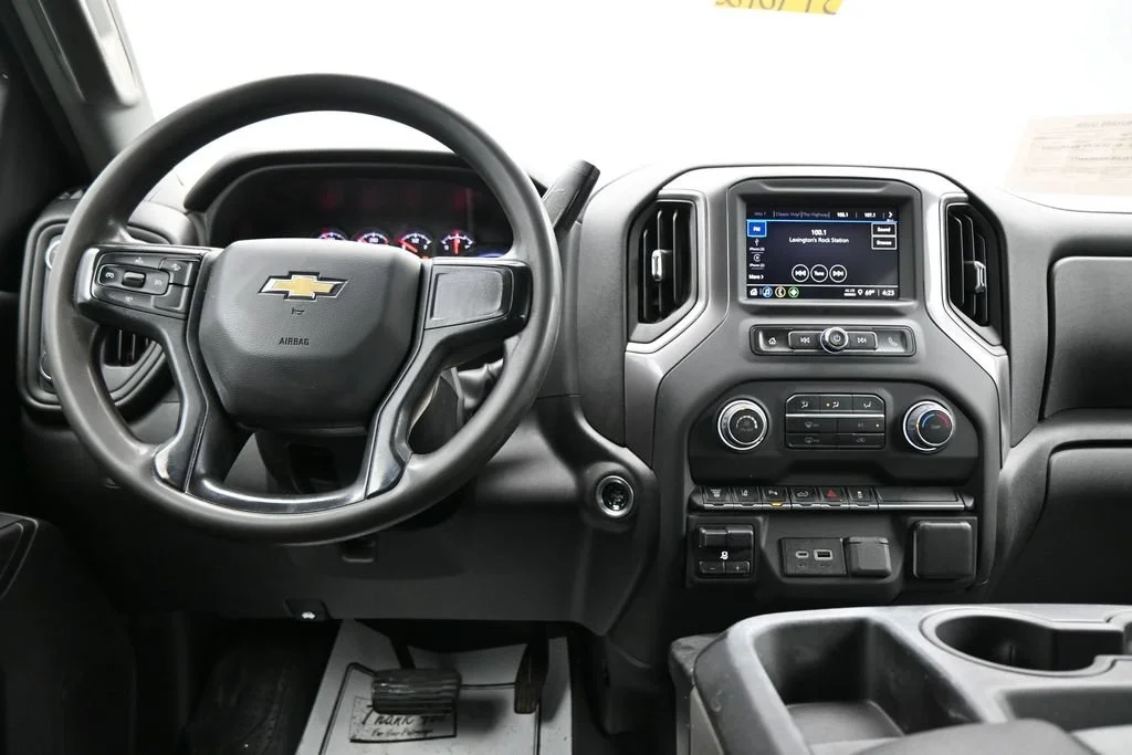 Used 2024 Gray Chevrolet Custom image 15