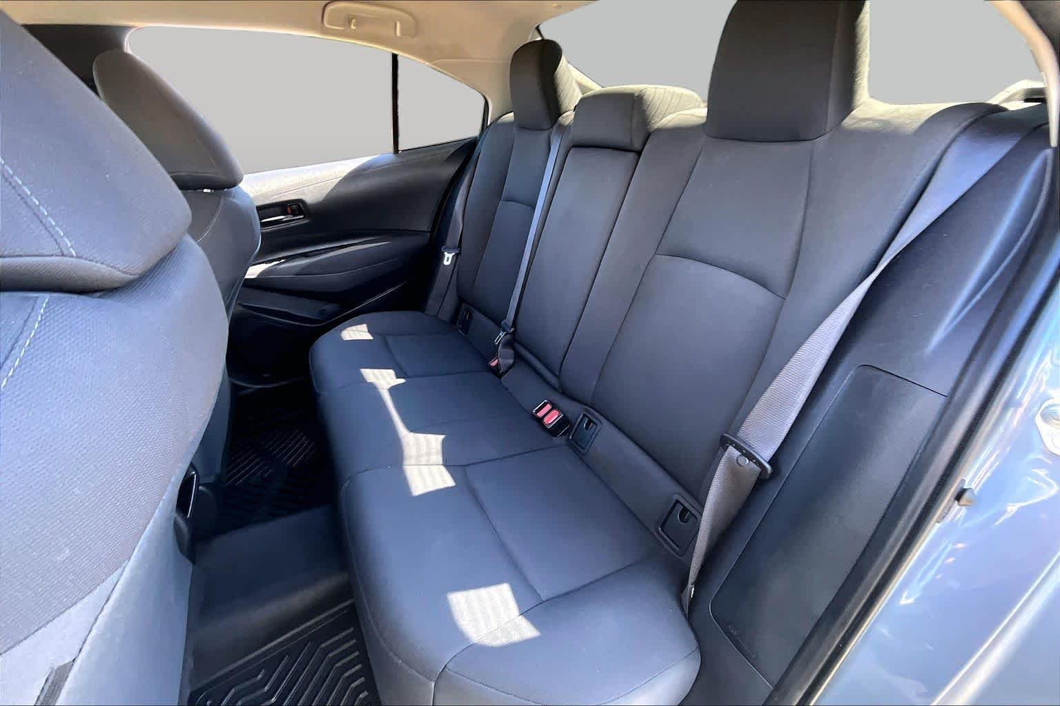 Used 2022 Celestite Toyota LE image 20