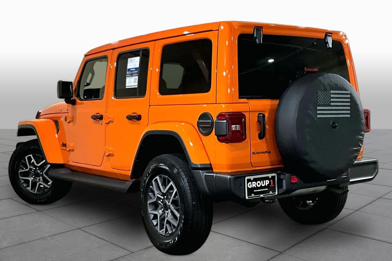 Used 2025 Joose Jeep Sahara image 11