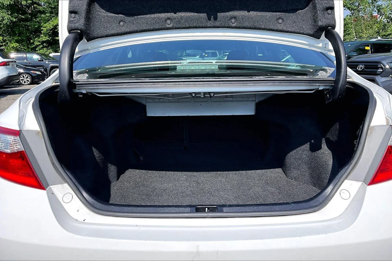Certified Used 2017 Super White Toyota LE image 30