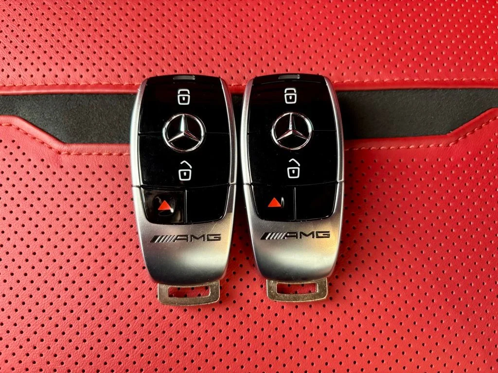Used 2021 designo Moonlight White Metallic Mercedes-Benz G 63 AMG® image 34