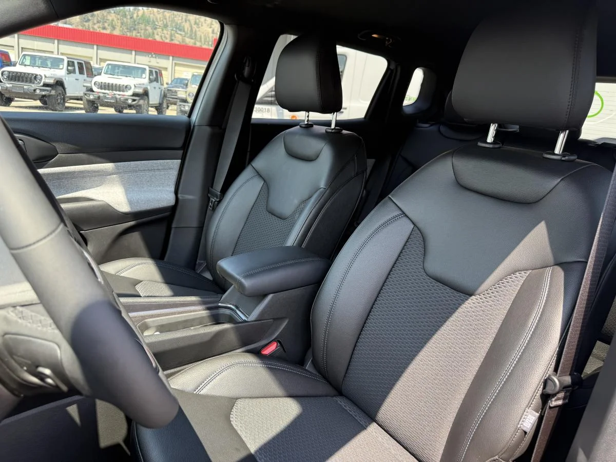 New 2025 Silver Jeep North image 15