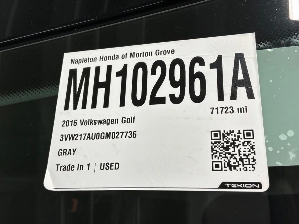 Used 2016 Platinum Gray Metallic Volkswagen TSI S 4-Door image 34