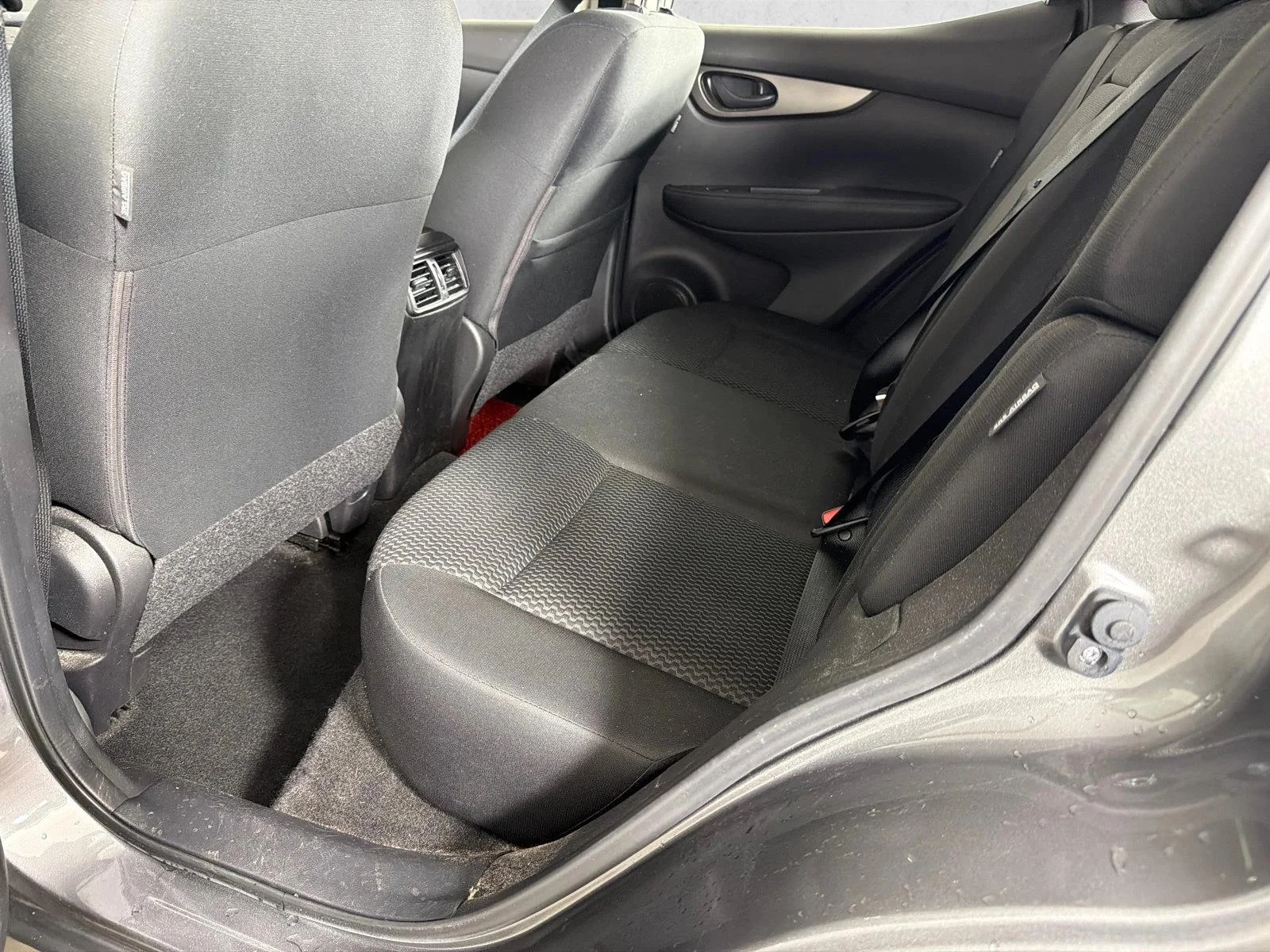 Used 2021 Red Nissan S image 20